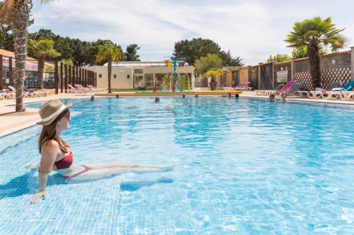 piscine camping lcoation cottage proche plage les sables d'olonne